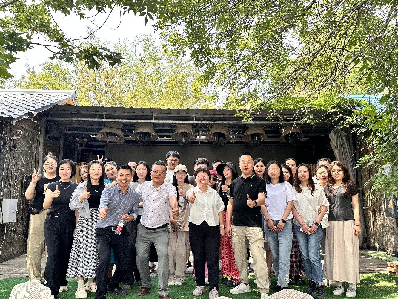 智聯數字┃露營嗨翻天，點燃團隊熱血激情！