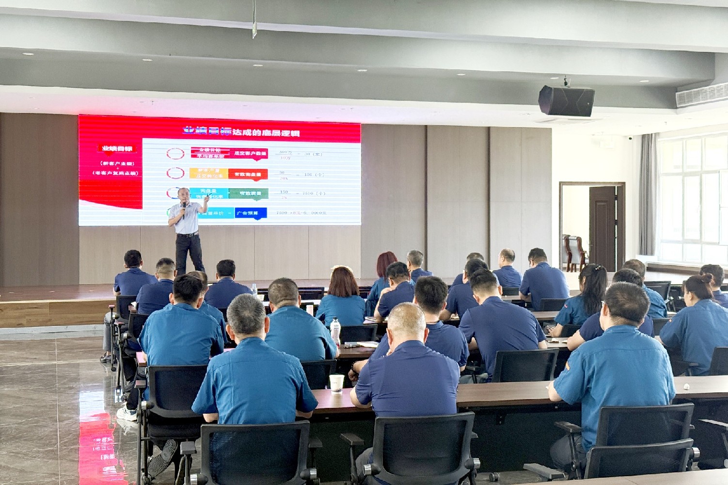 智聯數字AI賦能再升級！攜手環球機床，解鎖AI短視頻營銷新賽道！